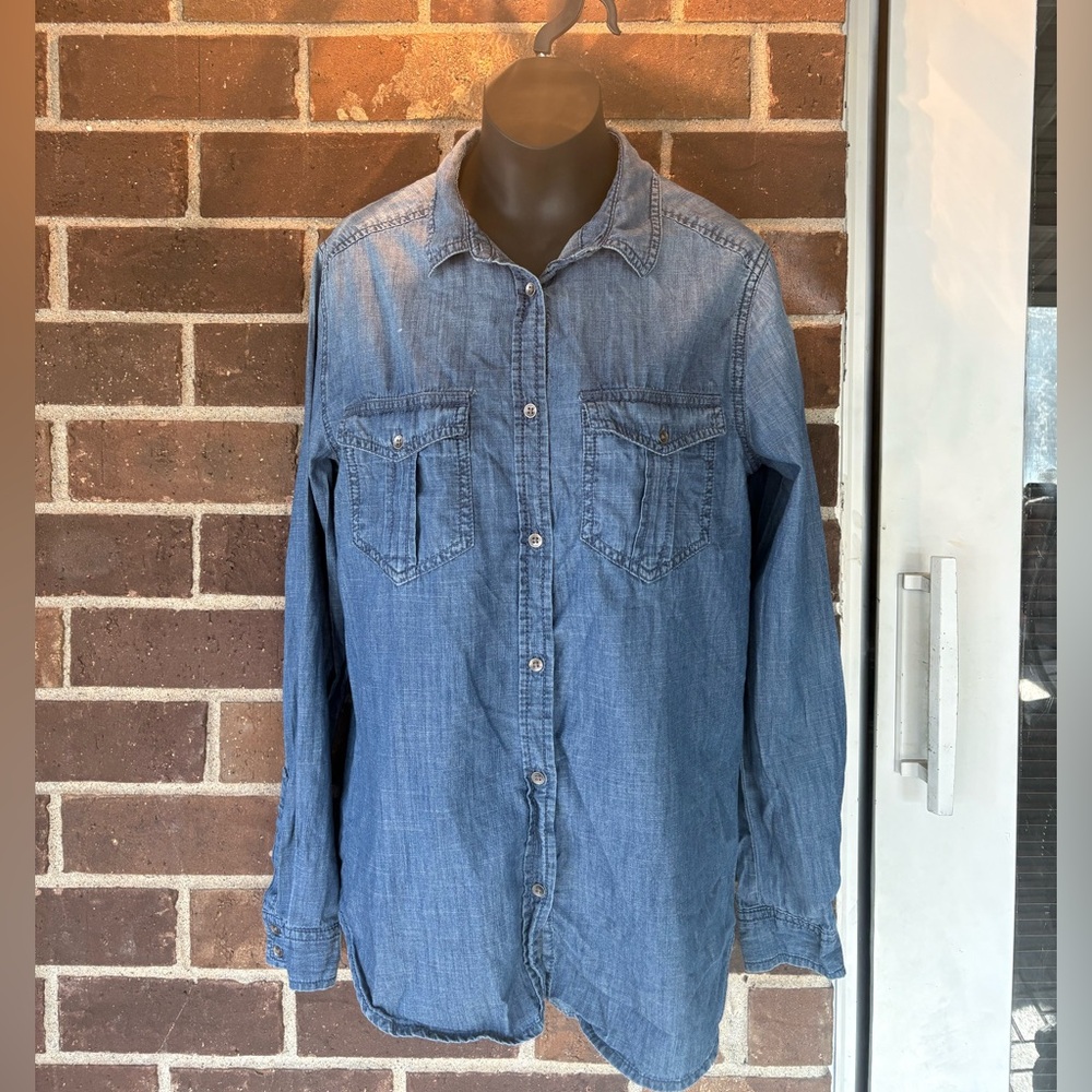 Arizona Jean Co Chambray Shirt Button-Down Arizona Jean Co